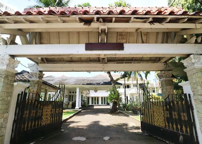 Villa Sri Manganti Jakarta